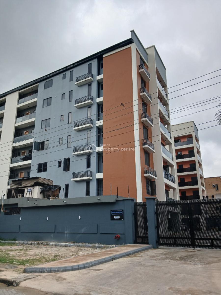 1 Room Bq, Elevator, Swimming Pool, Gym, 24/7 Power Supply, 24/7 Secur, Lekki Phase 1, Lekki, Lagos, Flat / Apartment for Rent