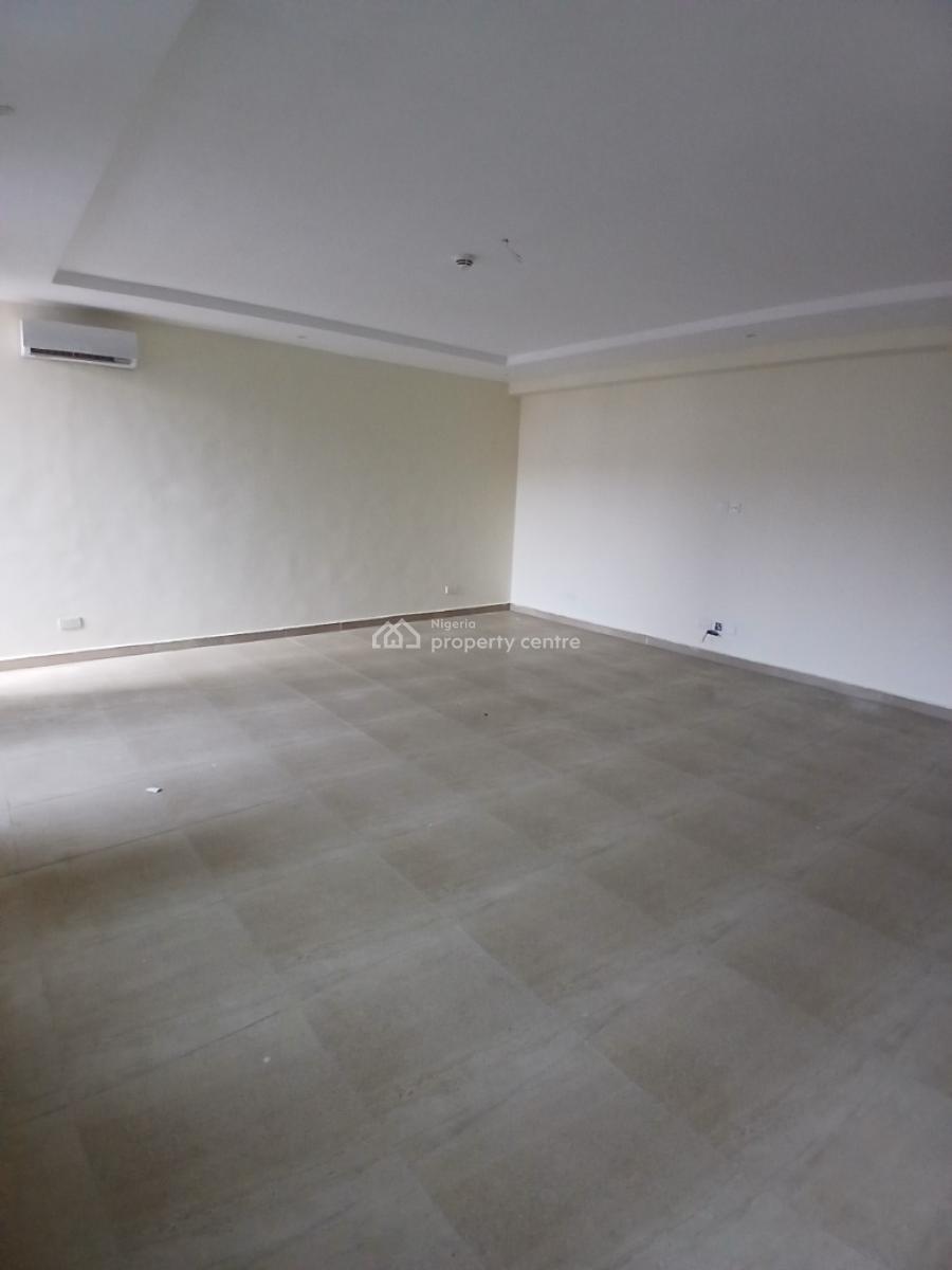 1 Room Bq, Elevator, Swimming Pool, Gym, 24/7 Power Supply, 24/7 Secur, Lekki Phase 1, Lekki, Lagos, Flat / Apartment for Rent