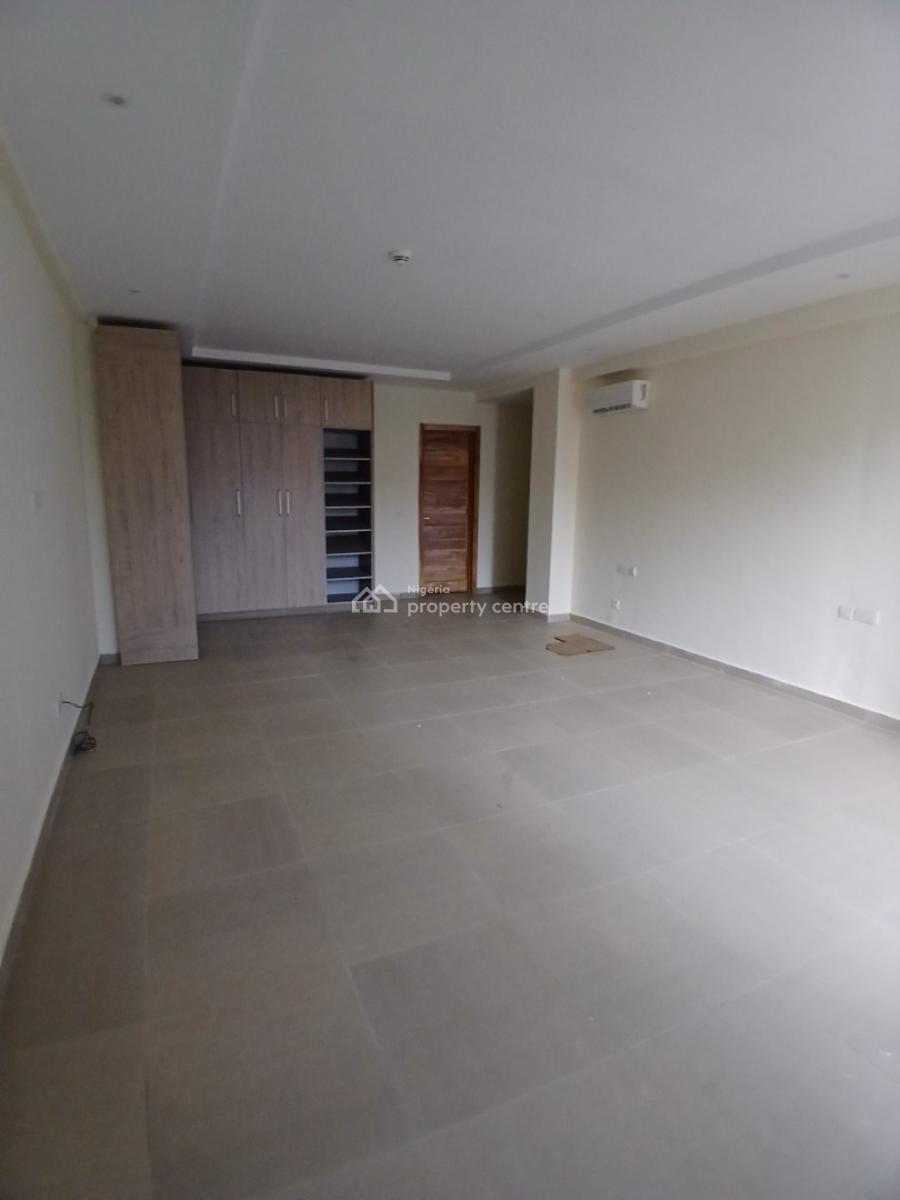 1 Room Bq, Elevator, Swimming Pool, Gym, 24/7 Power Supply, 24/7 Secur, Lekki Phase 1, Lekki, Lagos, Flat / Apartment for Rent