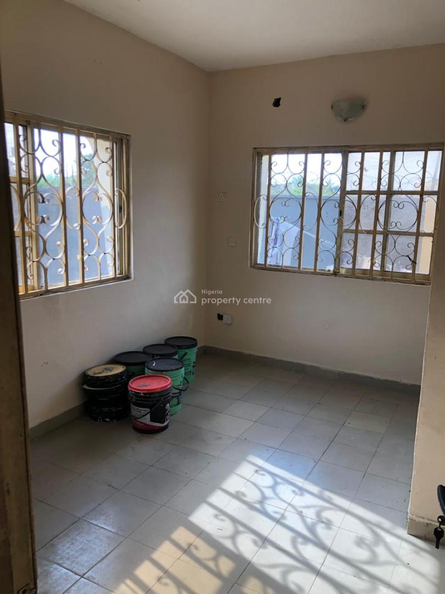 Just Out Very Specious Standard 4 Units of 3bedrooms Flats, Langbasa Road, Ajah, Lagos, Flat / Apartment for Rent