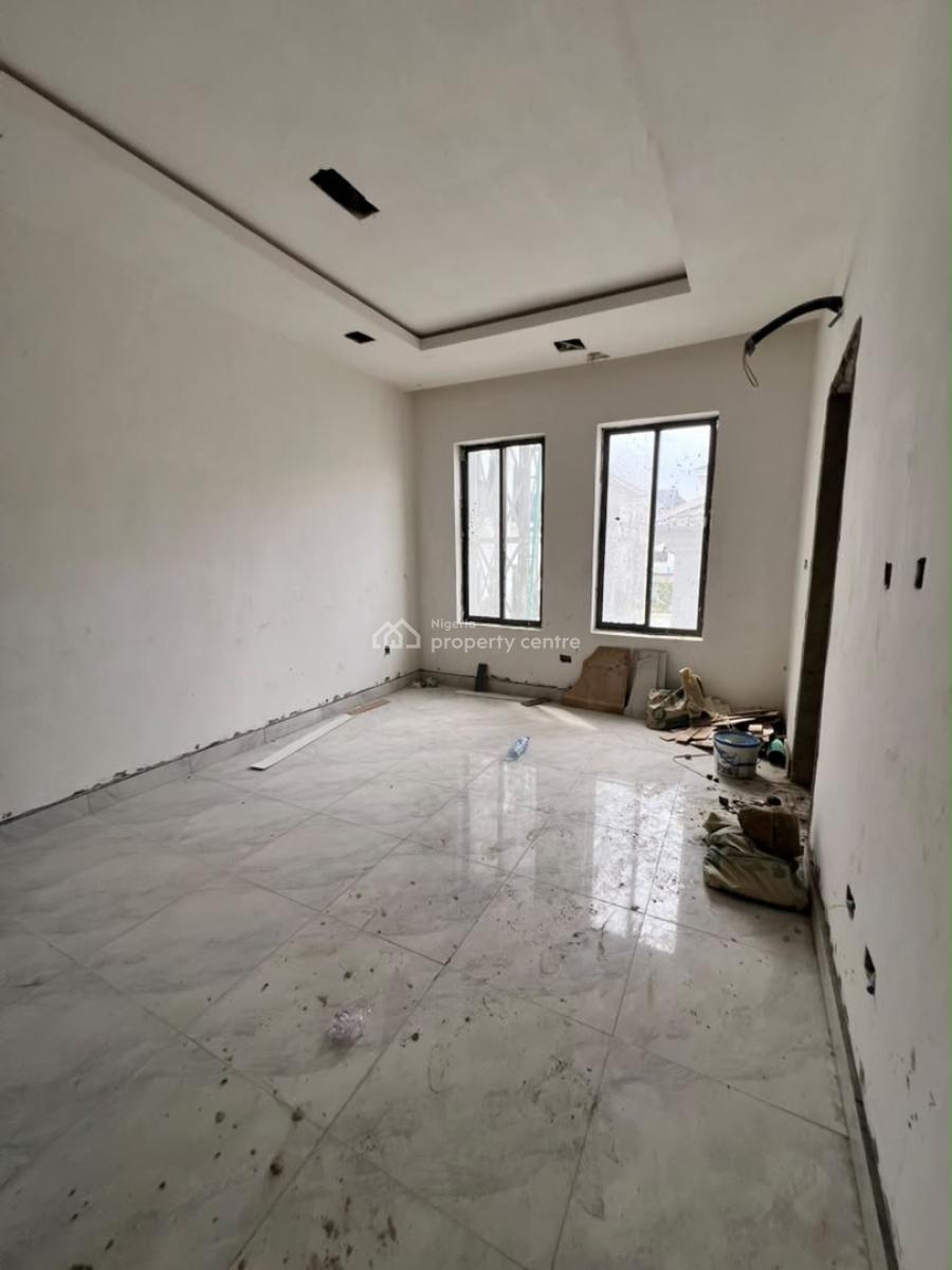 Luxury 2-bedroom Apartment with Pool, Gym, Elevator & Balcony, Victoria Island (vi), Lagos, Block of Flats for Sale