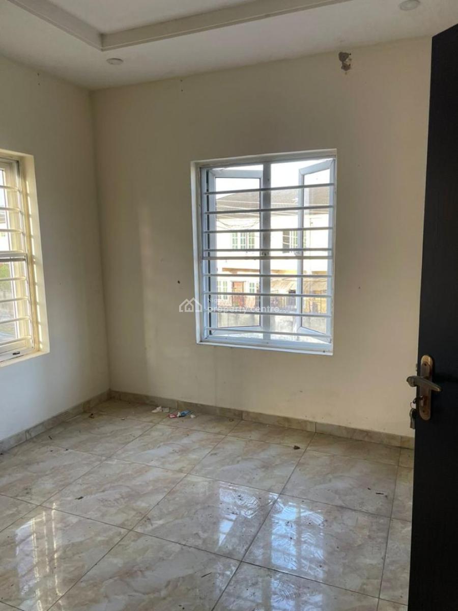 Beautiful Share Apartment By Abraham Adesanya Estate Ajah, Lekki Gardens By Jericho Villa Abraham Adesanya Estate Ajah, Ajah, Lagos, Self Contain (single Rooms) for Rent