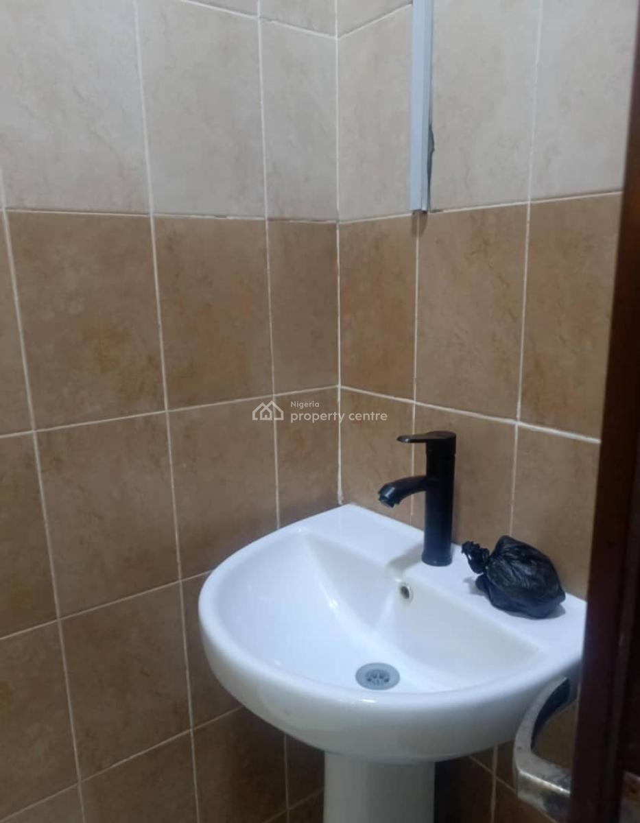Renovated, Spacious 4 Bedroom Fully Detached Duplex with Bq, Ikota Villa, Lekki, Lagos, Detached Duplex for Rent