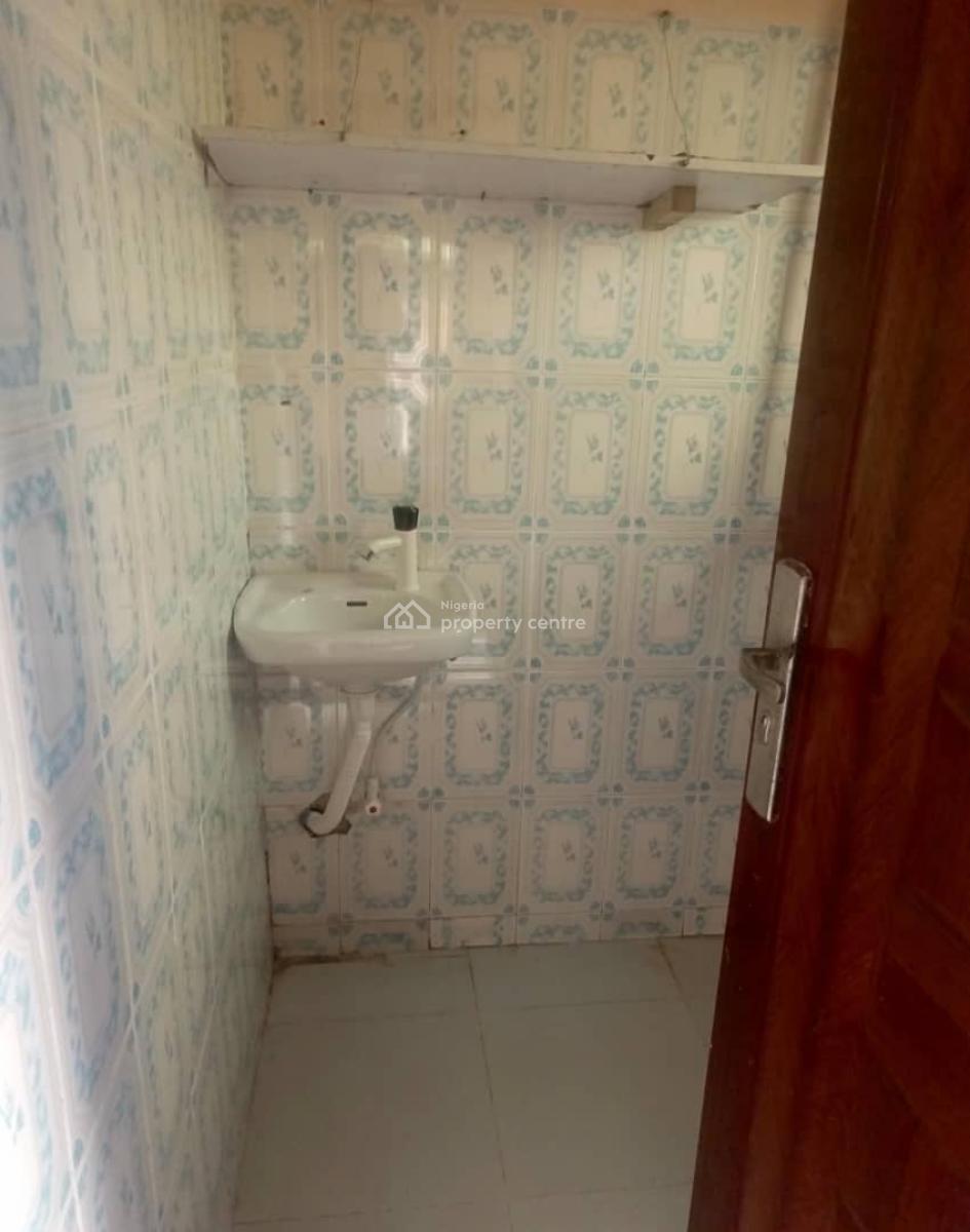 Renovated, Spacious 4 Bedroom Fully Detached Duplex with Bq, Ikota Villa, Lekki, Lagos, Detached Duplex for Rent