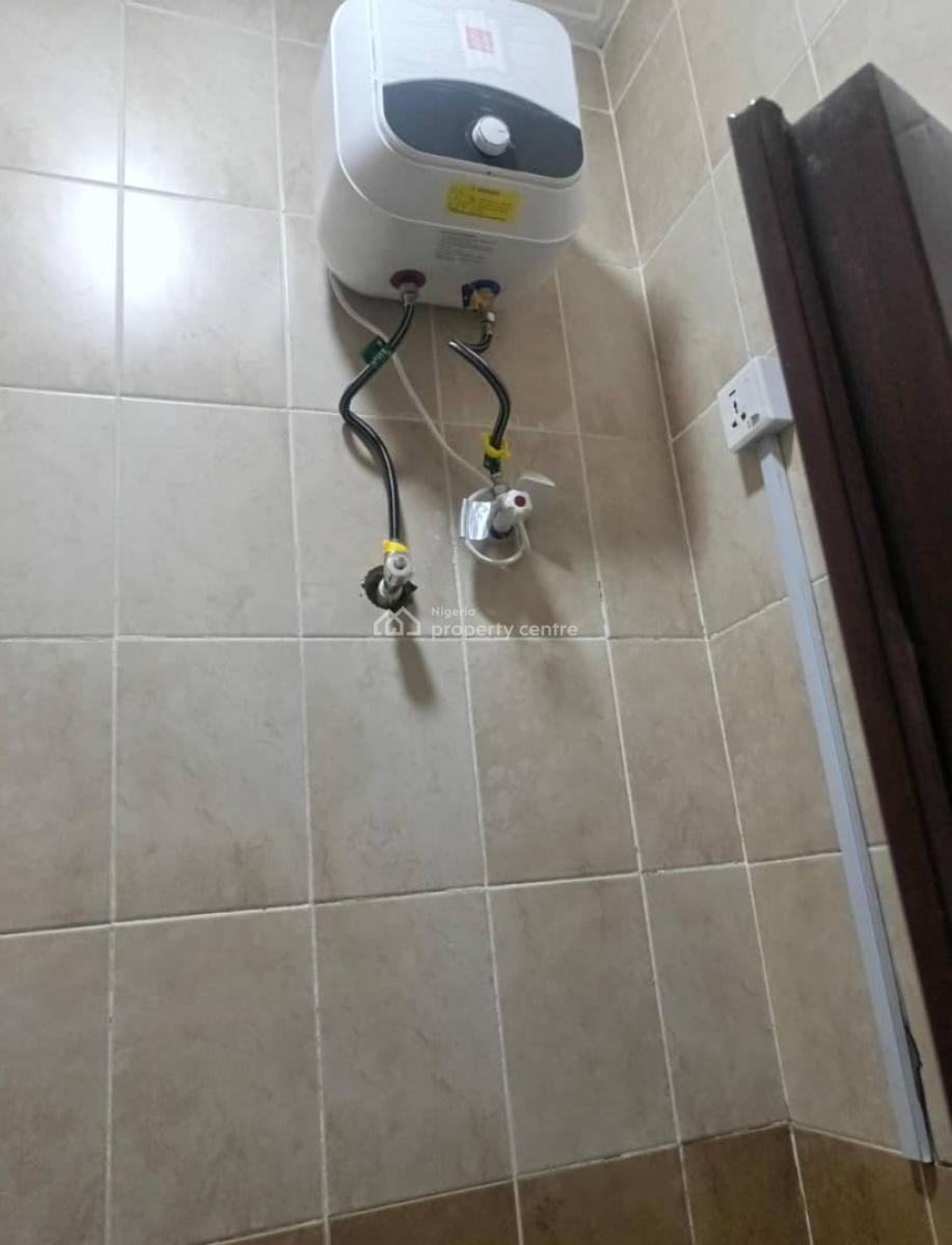Renovated, Spacious 4 Bedroom Fully Detached Duplex with Bq, Ikota Villa, Lekki, Lagos, Detached Duplex for Rent