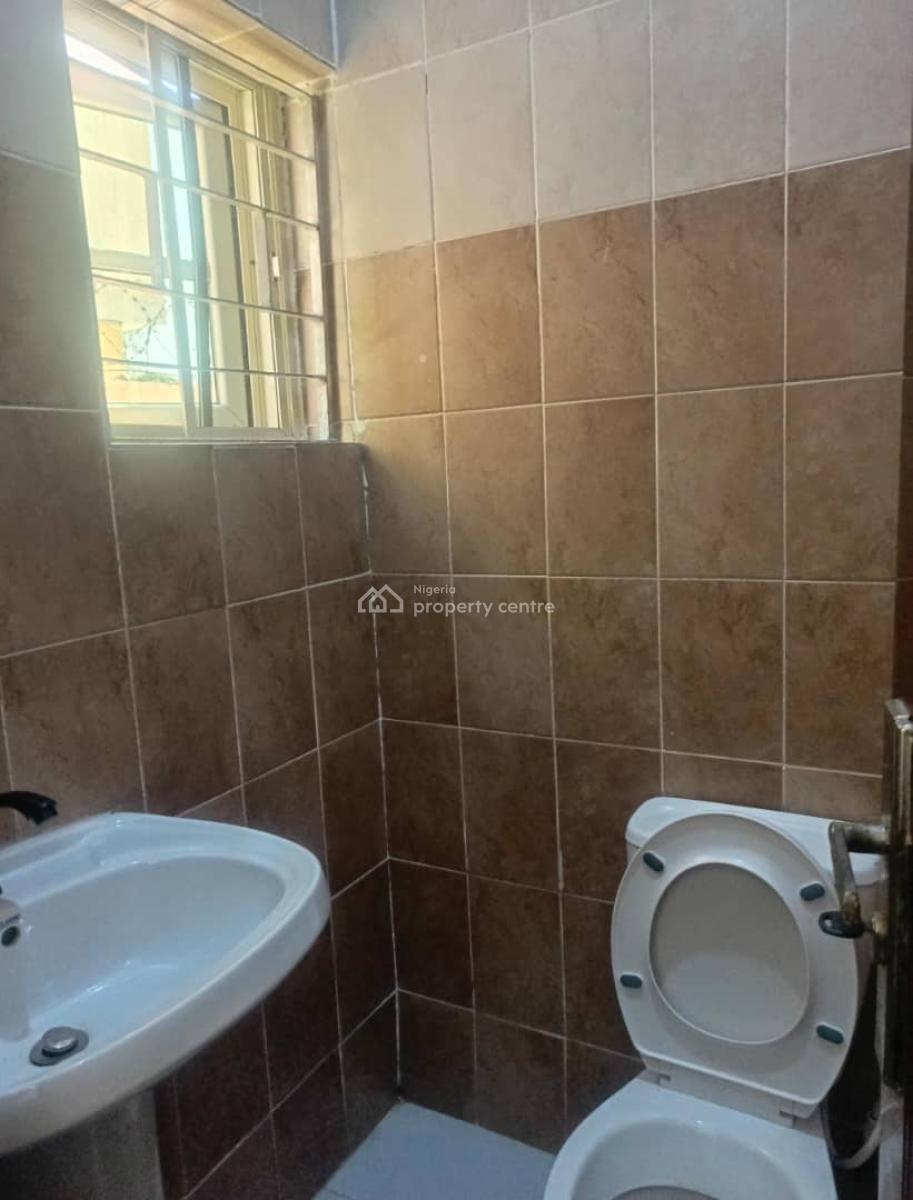 Renovated, Spacious 4 Bedroom Fully Detached Duplex with Bq, Ikota Villa, Lekki, Lagos, Detached Duplex for Rent