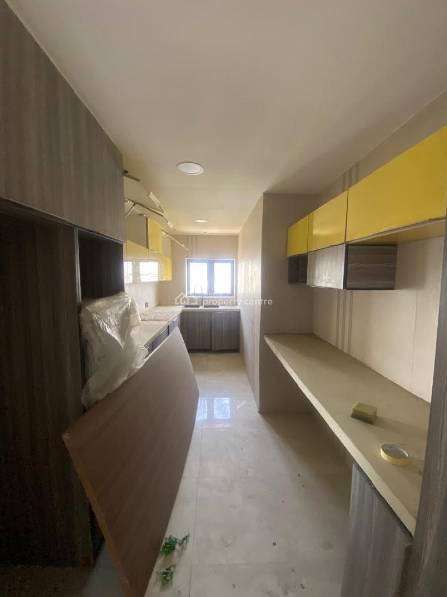 Luxury 3 Bedroom Apartment + Penthouse, Richmond Estate, Ikate Elegushi, Lekki, Lagos, Flat / Apartment for Sale