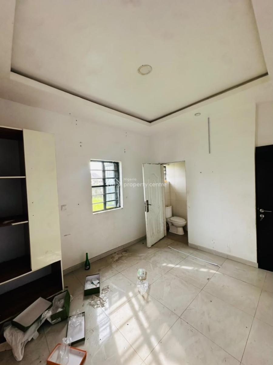 Spacious 2 Bedroom Apartment for in Ajah, Lekki, Lekki, Ajah, Lagos, Flat / Apartment for Rent