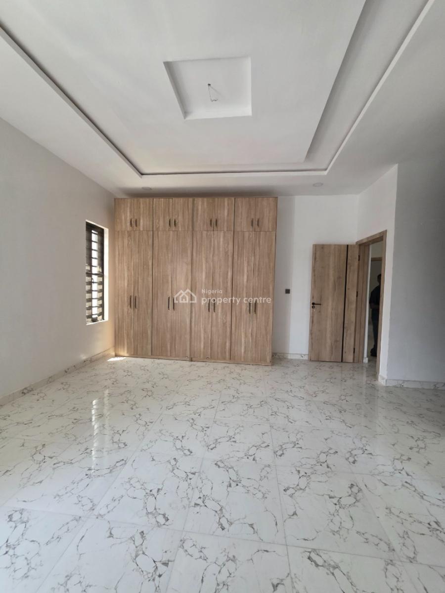 Luxury 4 Bedroom Terrace Duplex with Excellent Finishing, Off Mobil Road Ilaje, Lekki Phase 2, Lekki, Lagos, Terraced Duplex for Rent