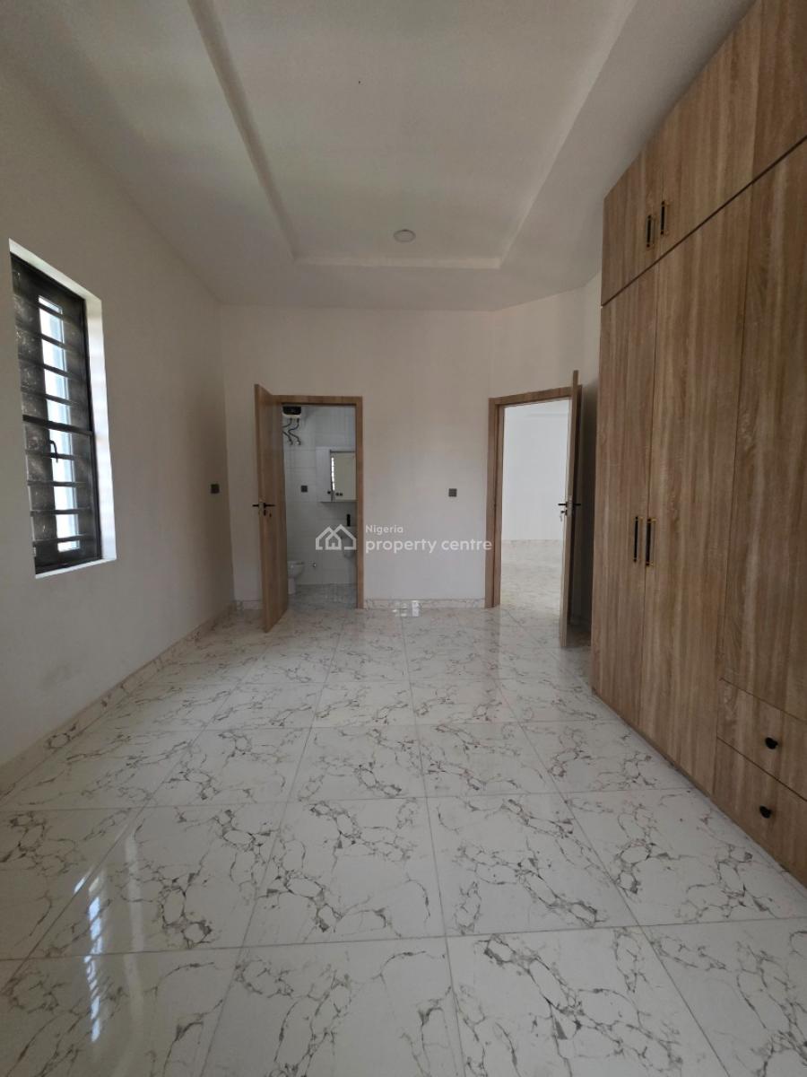 Luxury 4 Bedroom Terrace Duplex with Excellent Finishing, Off Mobil Road Ilaje, Lekki Phase 2, Lekki, Lagos, Terraced Duplex for Rent