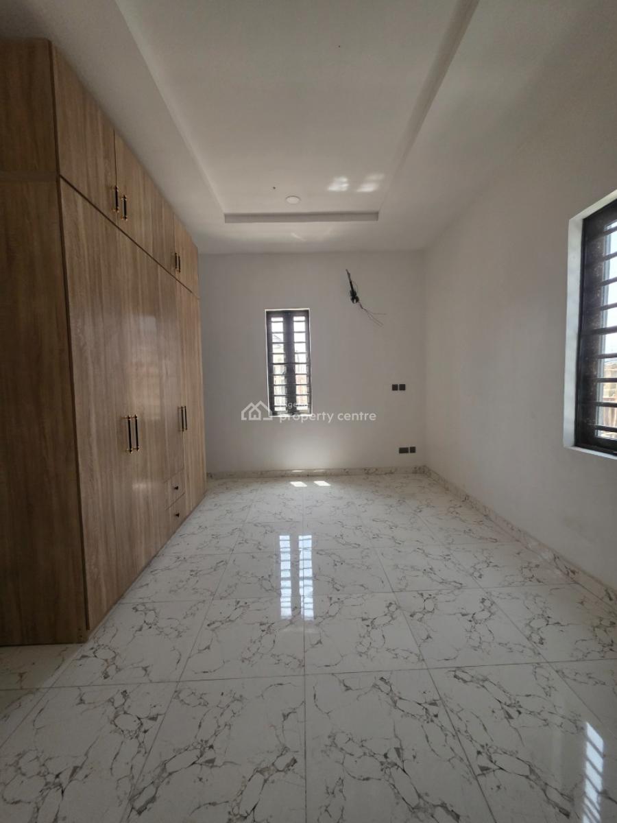 Luxury 4 Bedroom Terrace Duplex with Excellent Finishing, Off Mobil Road Ilaje, Lekki Phase 2, Lekki, Lagos, Terraced Duplex for Rent