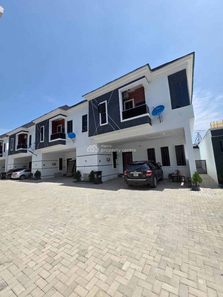 Luxury 4 Bedroom Terrace Duplex with Excellent Finishing, Off Mobil Road Ilaje, Lekki Phase 2, Lekki, Lagos, Terraced Duplex for Rent