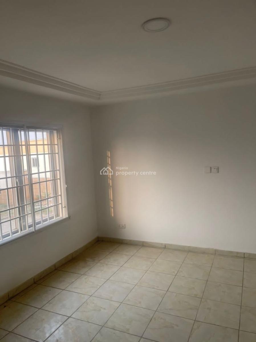 Distress: 4 Bedroom Terrace Duplex Available, Brains and Hammer Estate, Life Camp, Abuja, Terraced Duplex for Sale