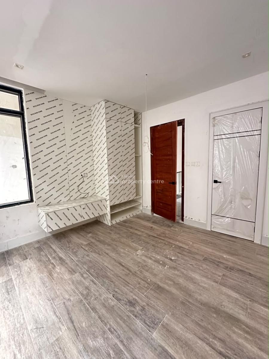 Uniquely Built 4 Bedroom Terrace Duplex with Bq and Laundry Room, Freedom Way, Lekki Phase 1, Lekki, Lagos, Terraced Duplex for Sale