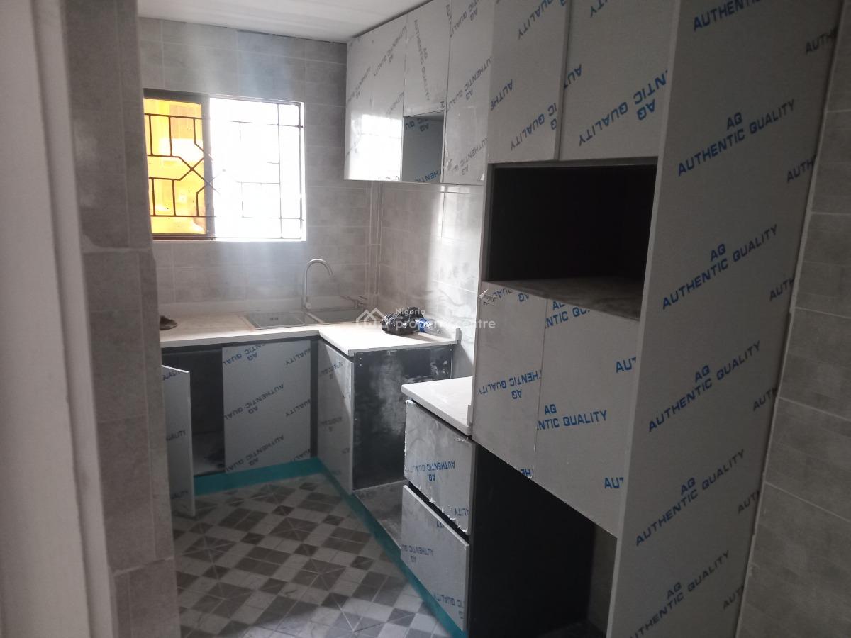 St Louis 2bd Flat, Alagomeji By Adekunle, Alagomeji, Yaba, Lagos, Flat / Apartment for Rent