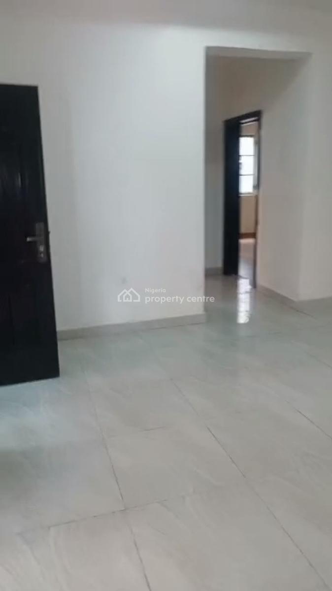 Splendid & Renovated to Taste 3 Bedroom Apartment (ensuite, Maids Quar, Adeniyi Jones, Adeniyi Jones, Ikeja, Lagos, Flat / Apartment for Rent