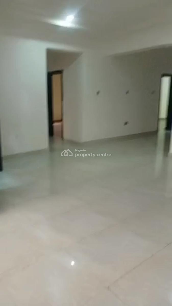 Splendid & Renovated to Taste 3 Bedroom Apartment (ensuite, Maids Quar, Adeniyi Jones, Adeniyi Jones, Ikeja, Lagos, Flat / Apartment for Rent