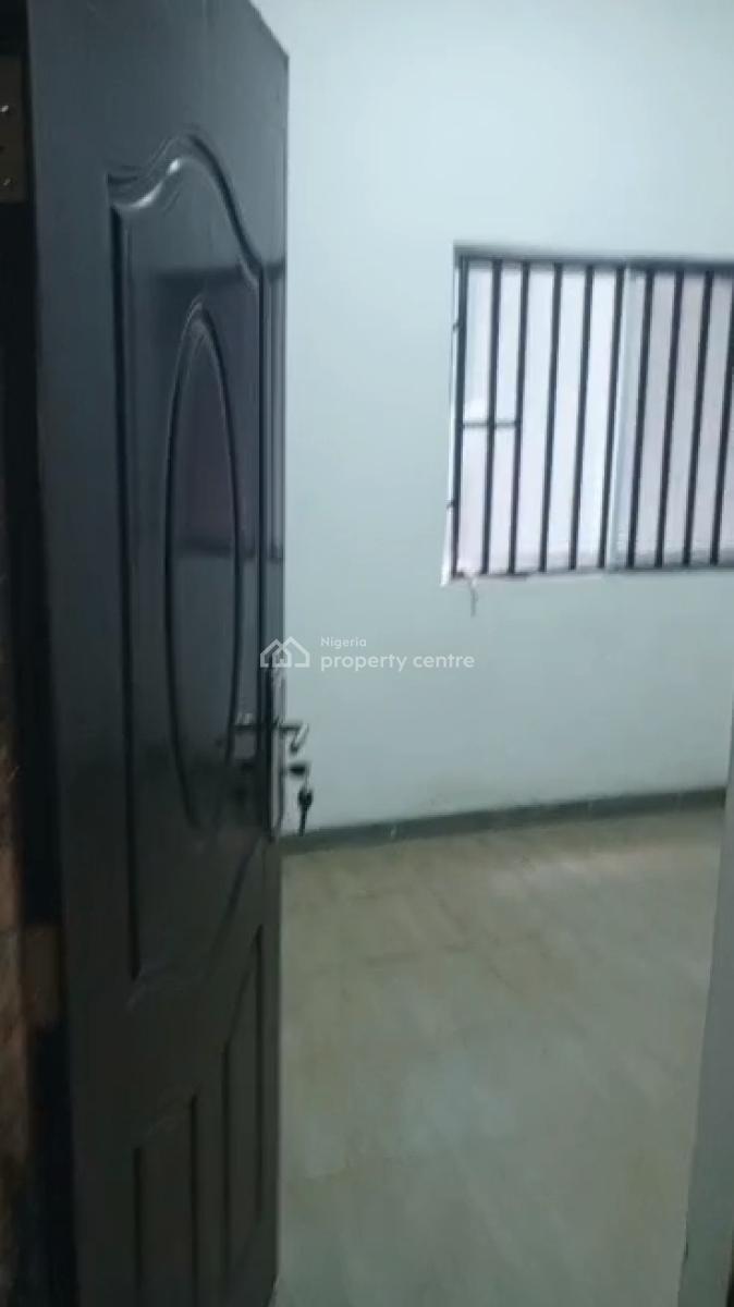 Splendid & Renovated to Taste 3 Bedroom Apartment (ensuite, Maids Quar, Adeniyi Jones, Adeniyi Jones, Ikeja, Lagos, Flat / Apartment for Rent