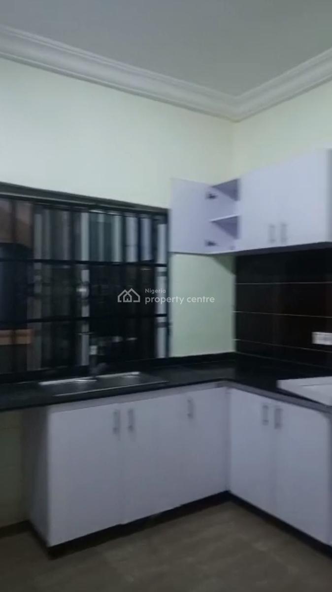 Splendid & Renovated to Taste 3 Bedroom Apartment (ensuite, Maids Quar, Adeniyi Jones, Adeniyi Jones, Ikeja, Lagos, Flat / Apartment for Rent