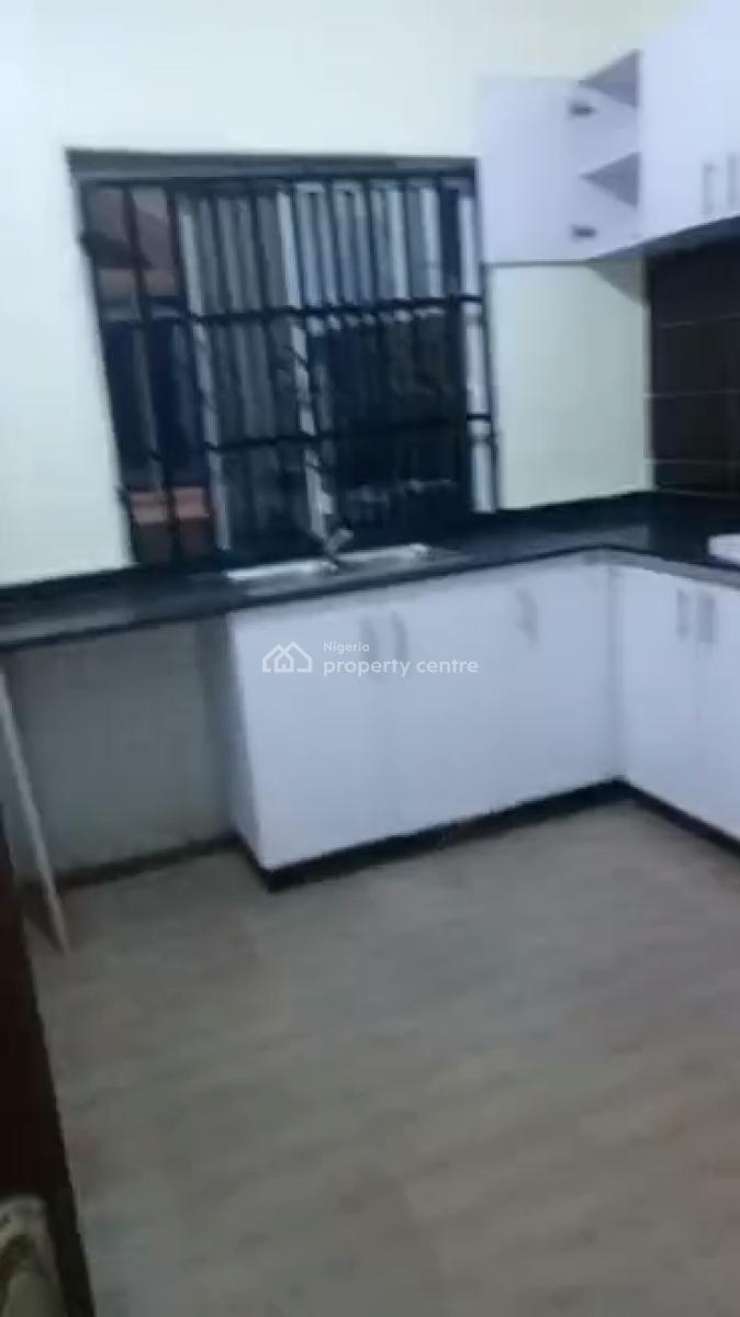 Splendid & Renovated to Taste 3 Bedroom Apartment (ensuite, Maids Quar, Adeniyi Jones, Adeniyi Jones, Ikeja, Lagos, Flat / Apartment for Rent