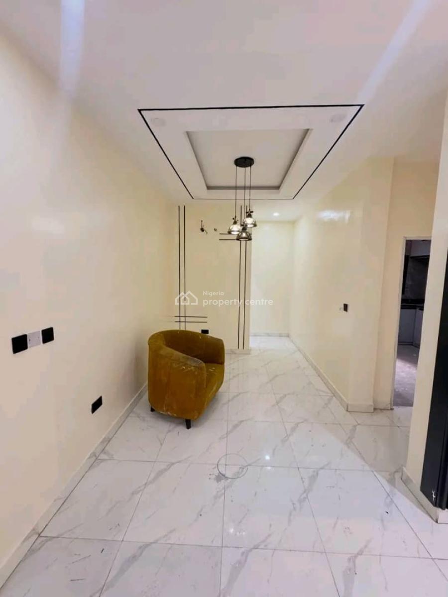 Spacious 3bedroom Flat on The First Floor Along a Tarred Access Road, Katampe (main), Katampe, Abuja, Flat / Apartment for Rent