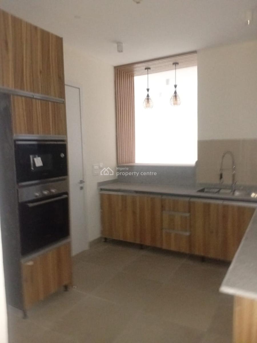 2-bedroom with 1-room Bq, Lekki Phase 1 Lagos, Lekki Phase 1, Lekki, Lagos, Flat / Apartment for Rent