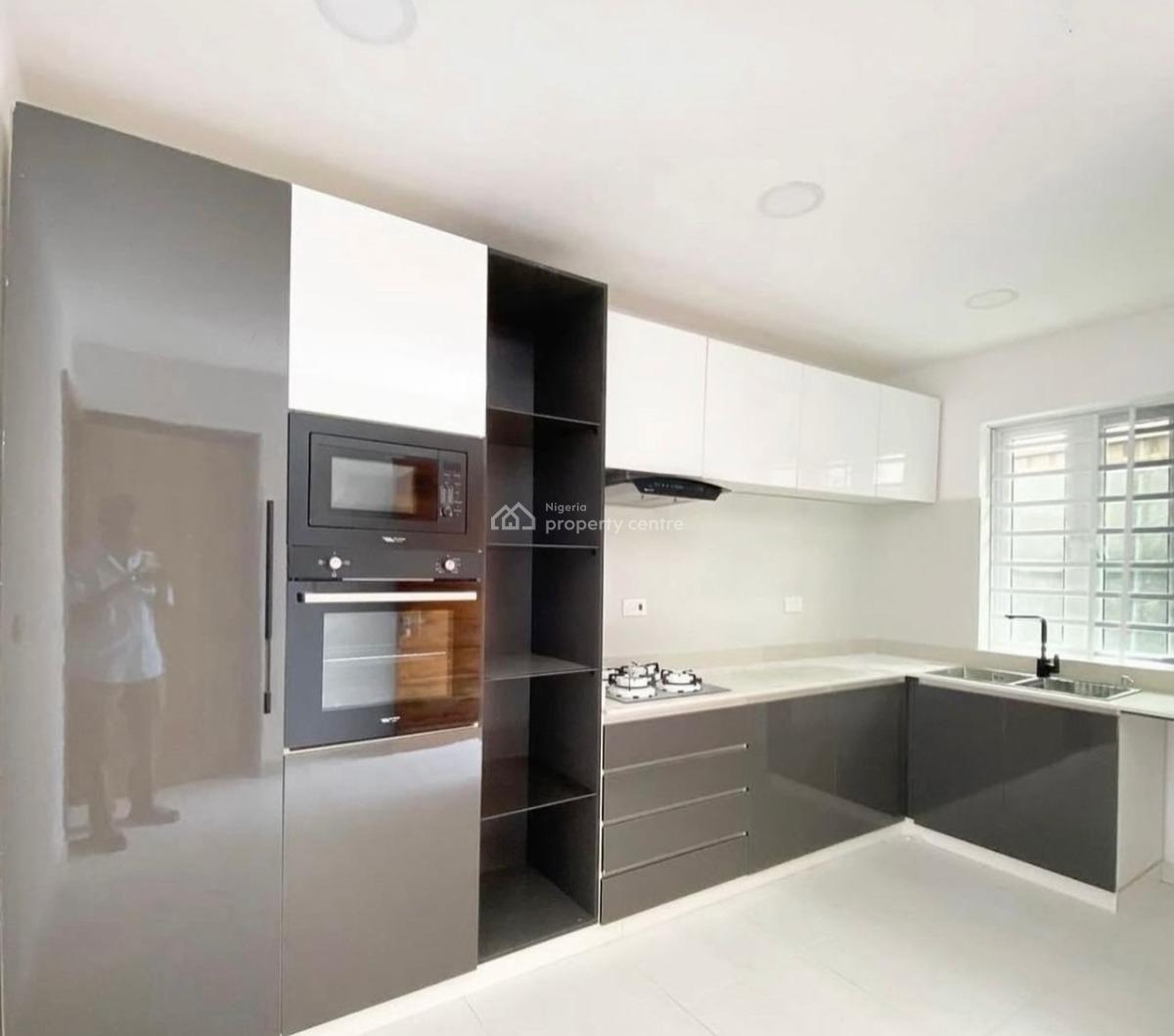 4-bedroom Terrace Duplex, Lekki Phase 1, Lekki, Lagos, Terraced Duplex for Rent
