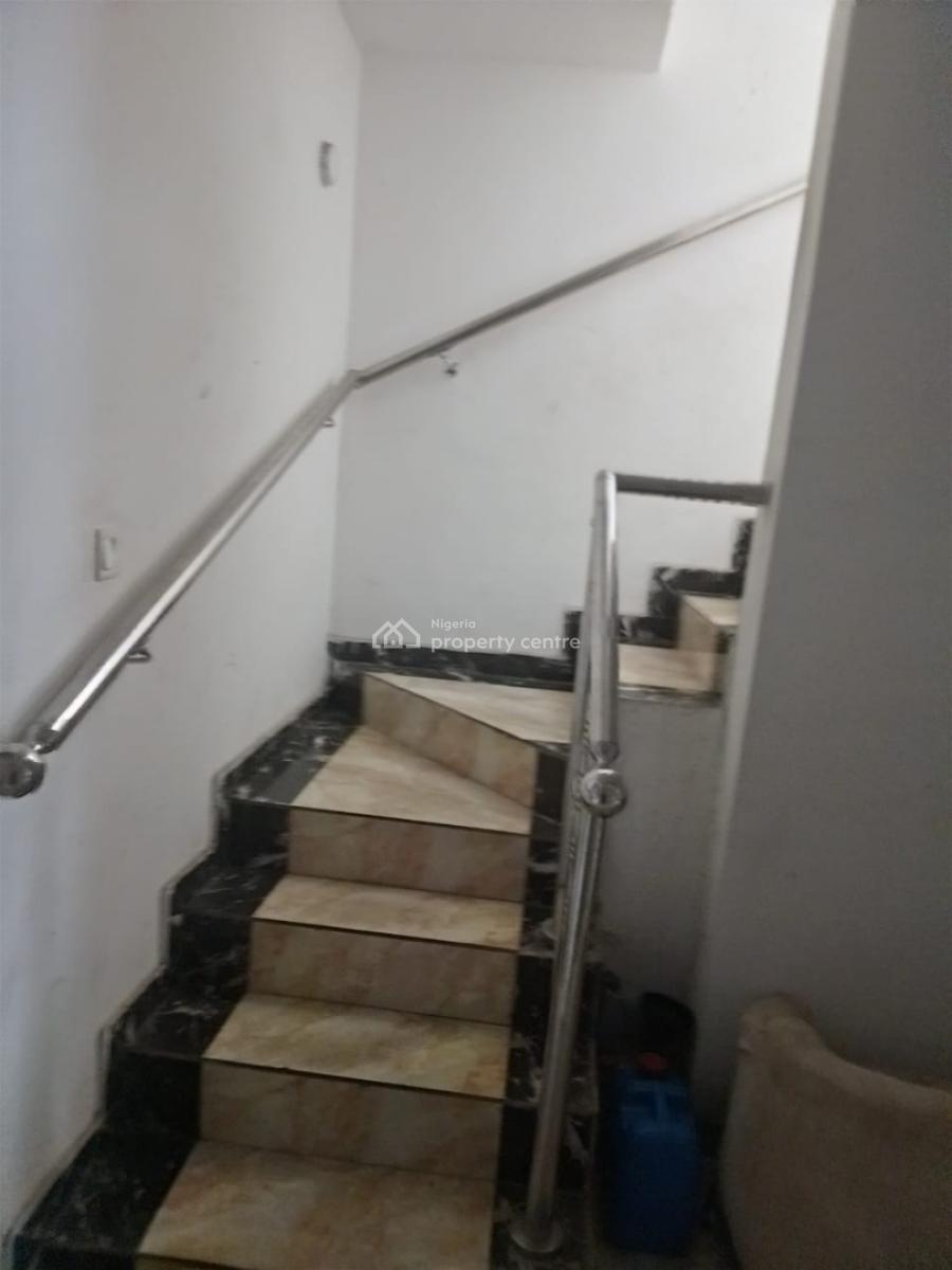 Room Shared Apartment, Abraham Adesanya Estate, Ajah, Lekki, Lagos, Self Contain (single Rooms) for Rent
