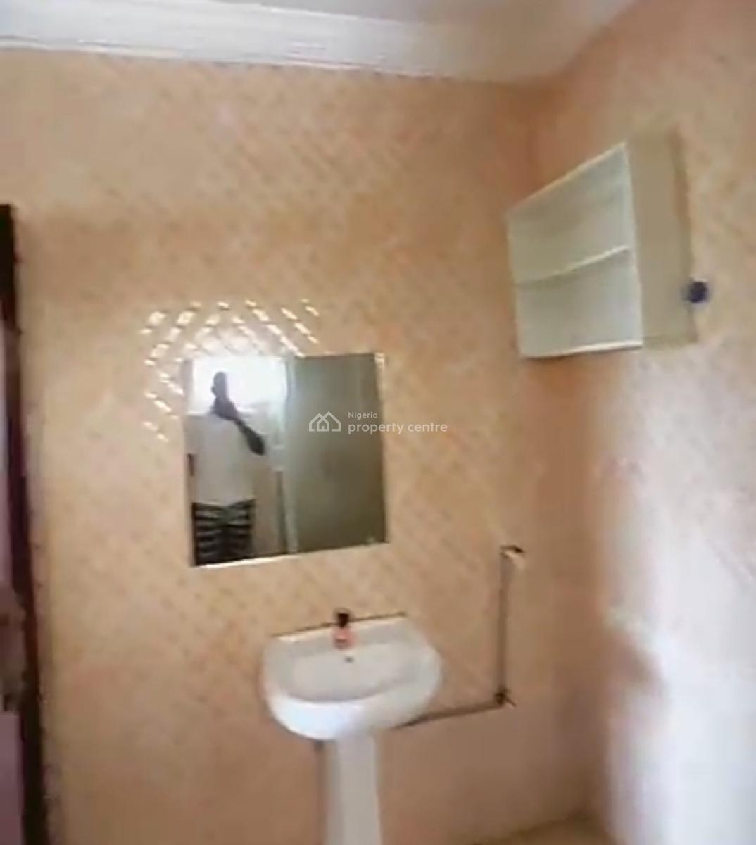 Semi Masters Bedroom Inside a Shared Apartment { Video}, Badore, Ajah, Lagos, Self Contain (single Rooms) for Rent