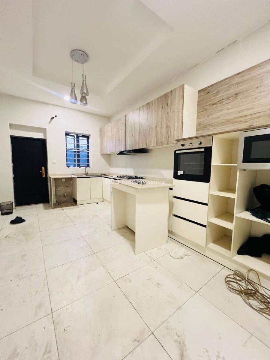 Stunning 4 Bedroom Semi Detached Duplex + Bq, Lekki Expressway, Lekki, Lagos, Semi-detached Duplex for Rent
