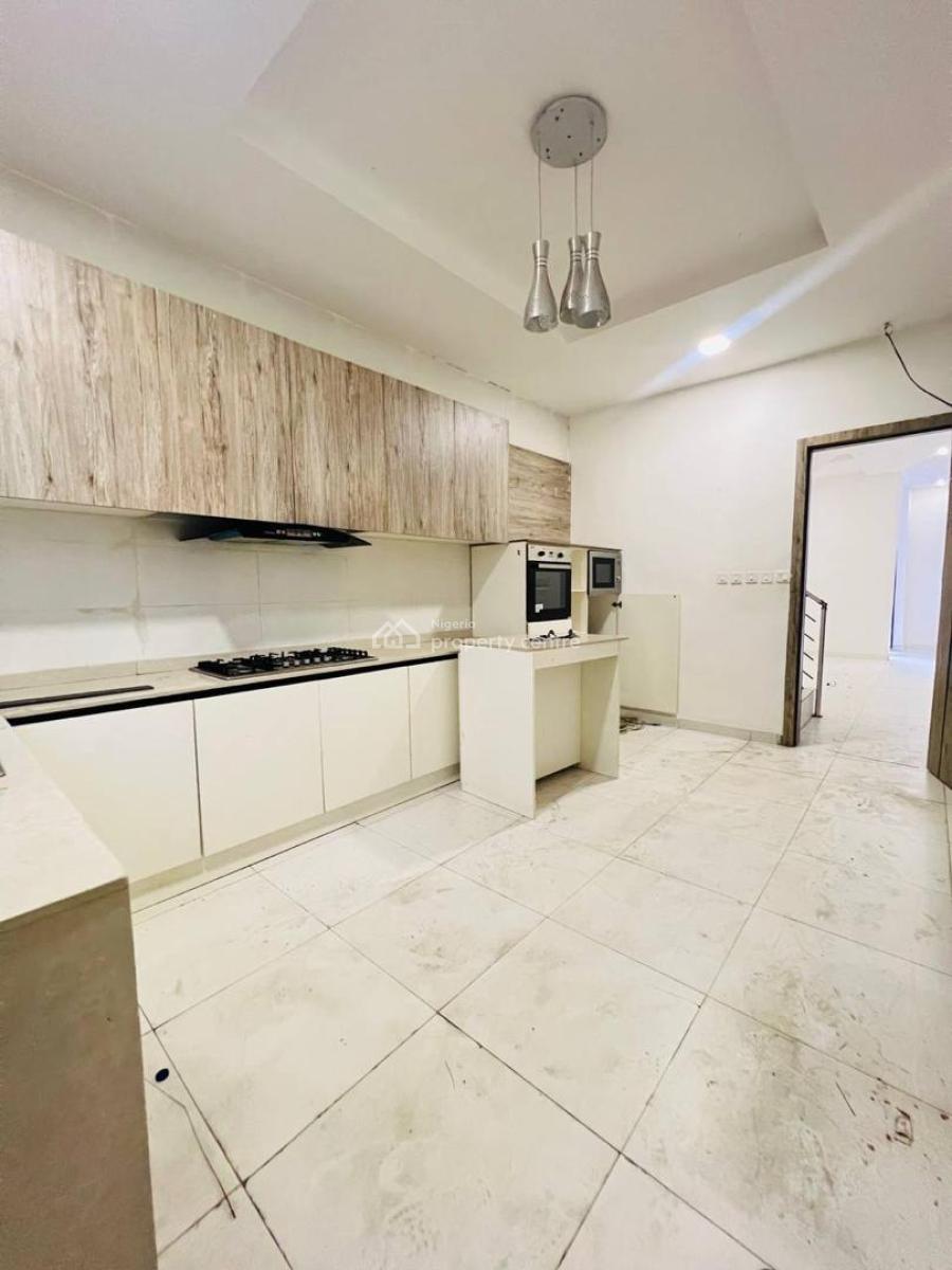 Stunning 4 Bedroom Semi Detached Duplex + Bq, Lekki Expressway, Lekki, Lagos, Semi-detached Duplex for Rent