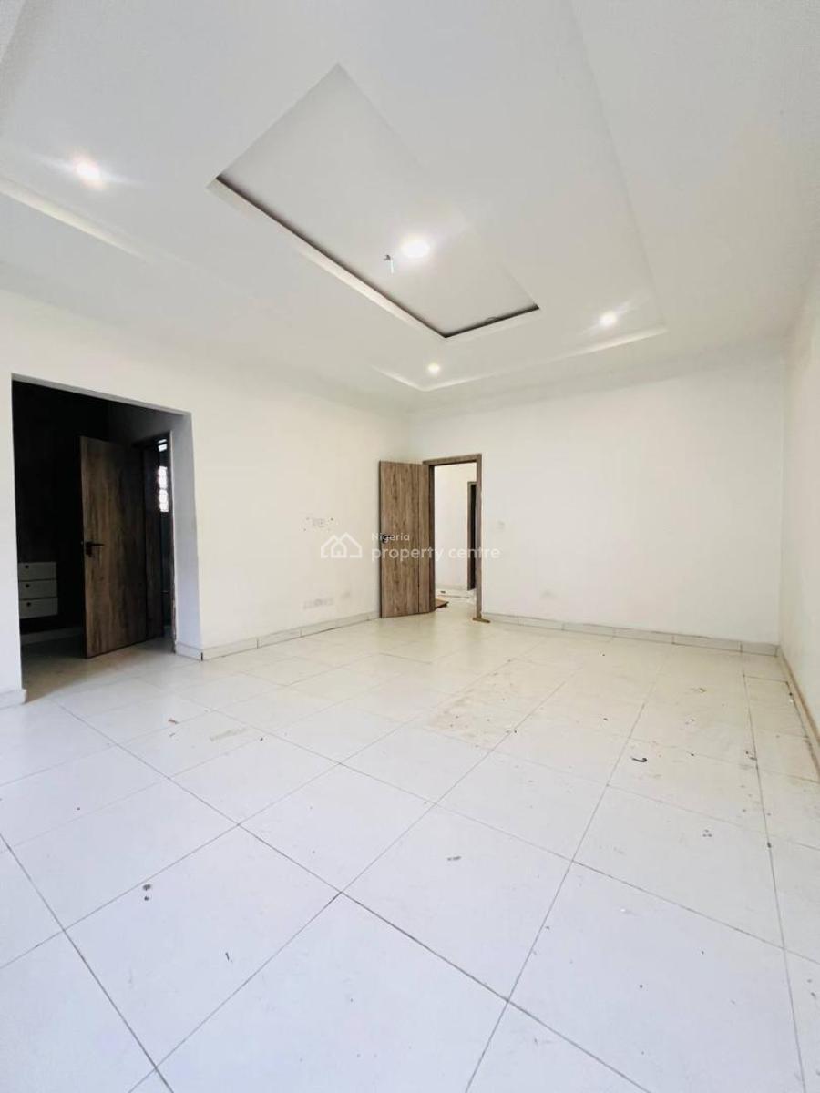 Stunning 4 Bedroom Semi Detached Duplex + Bq, Lekki Expressway, Lekki, Lagos, Semi-detached Duplex for Rent