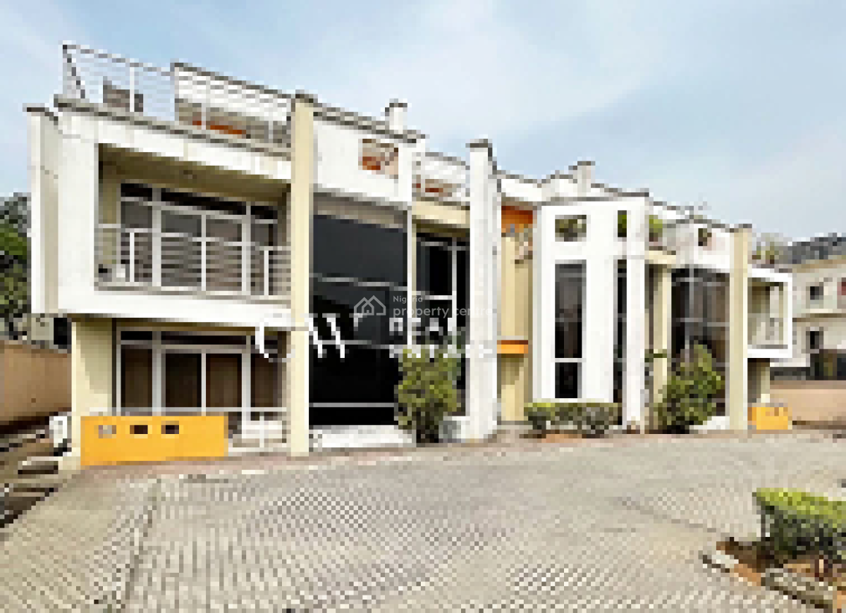 3-bedroom Penthouse, Lekki Phase 1, Lekki, Lagos, Flat / Apartment for Rent