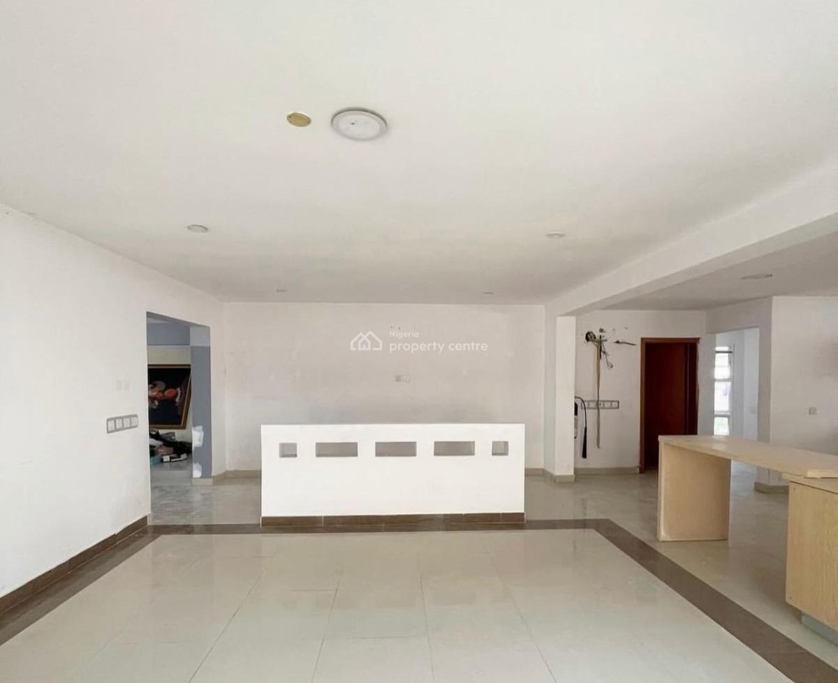 3-bedroom Penthouse, Lekki Phase 1, Lekki, Lagos, Flat / Apartment for Rent