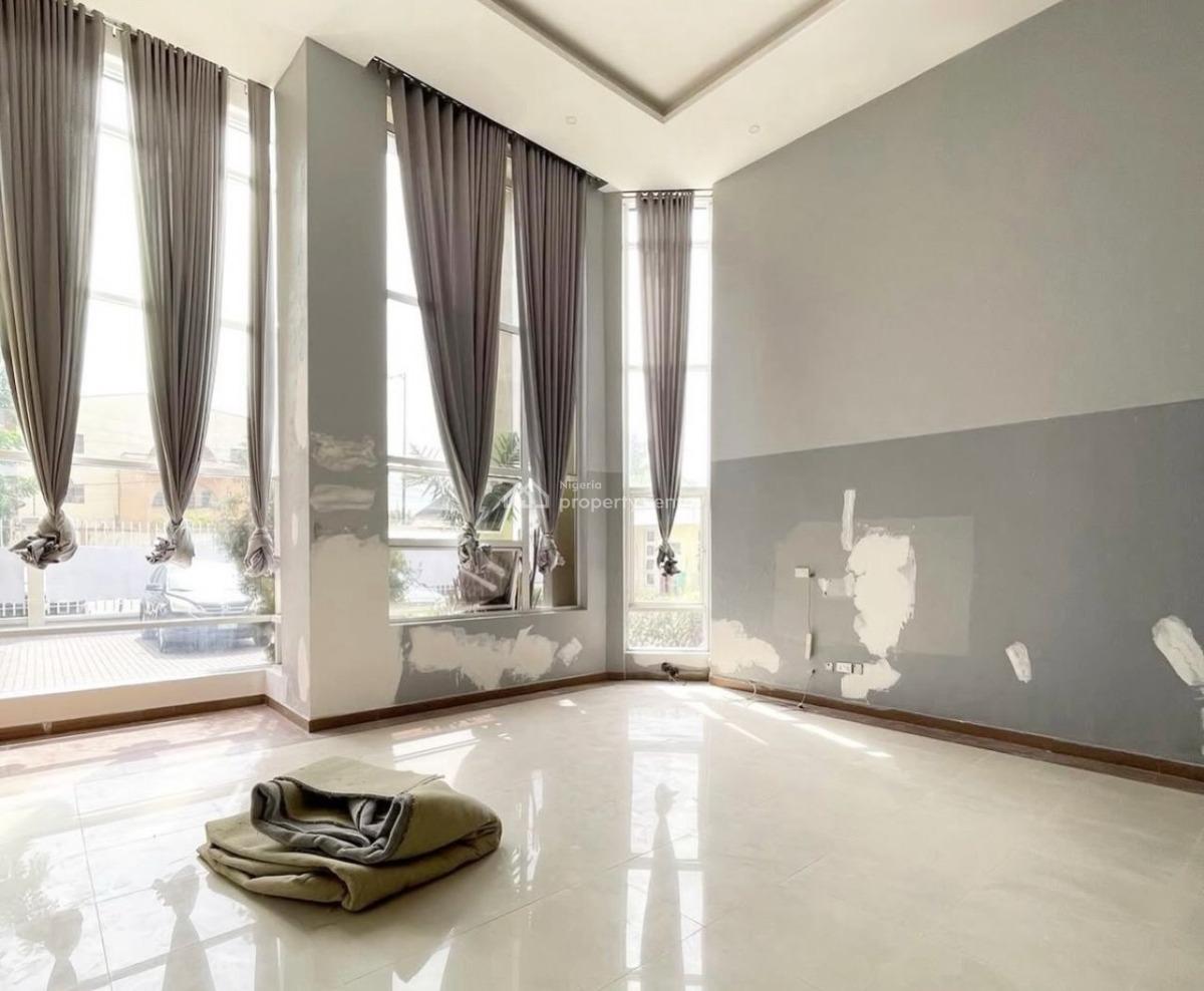 3-bedroom Penthouse, Lekki Phase 1, Lekki, Lagos, Flat / Apartment for Rent