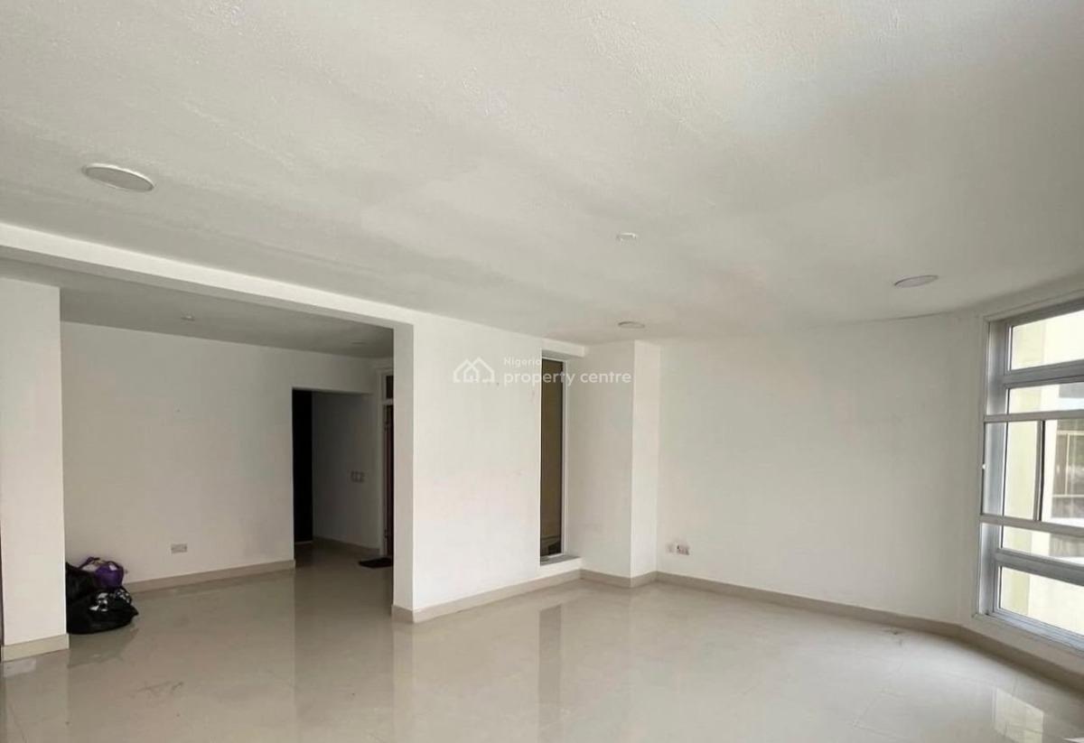 3-bedroom Penthouse, Lekki Phase 1, Lekki, Lagos, Flat / Apartment for Rent