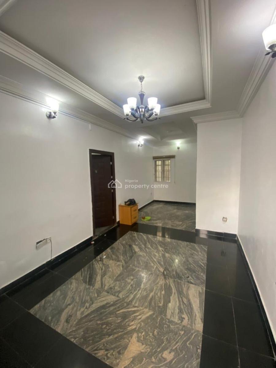 Neat and Lovely 2bedroom Apartment in a Secured Estate, Ocean Breeze Estate, Ologolo, Ologolo, Lekki, Lagos, Flat / Apartment for Rent