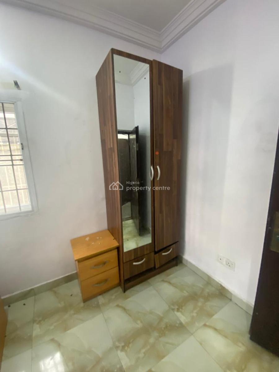 Neat and Lovely 2bedroom Apartment in a Secured Estate, Ocean Breeze Estate, Ologolo, Ologolo, Lekki, Lagos, Flat / Apartment for Rent