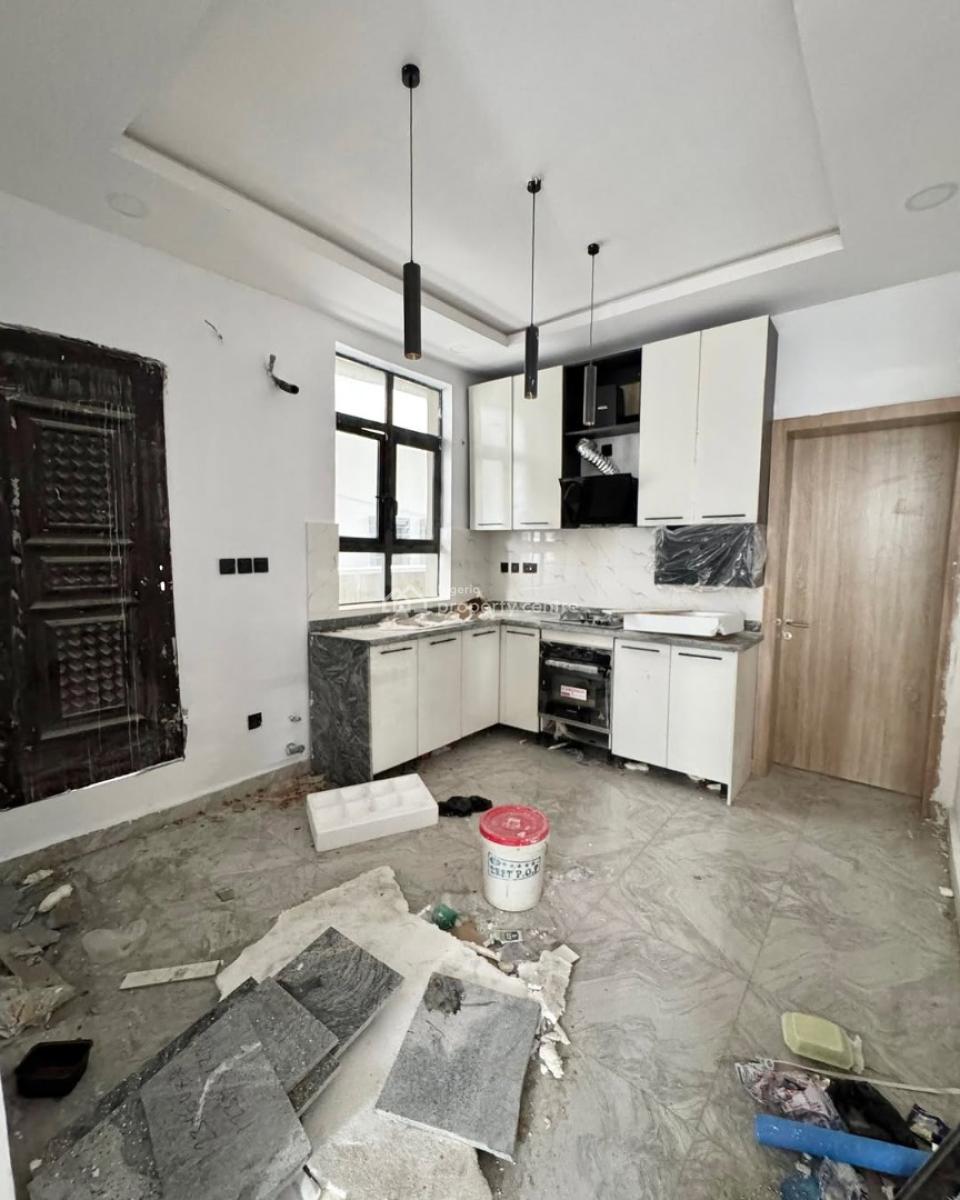 Exquisite Apartment with Gym, Pool, Elevator, Lekki, Lagos, Flat / Apartment for Sale