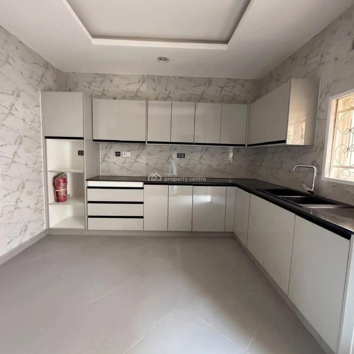 Newly Built 4bedrooms Terrace Solidly Finished with a Room Bq, Maitama District, Abuja, Terraced Duplex for Sale