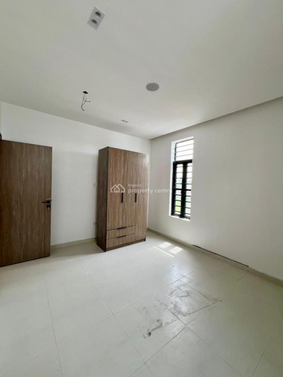 Luxury 2 Bedroom Apartment, Osapa, Lekki, Lagos, Flat / Apartment for Sale