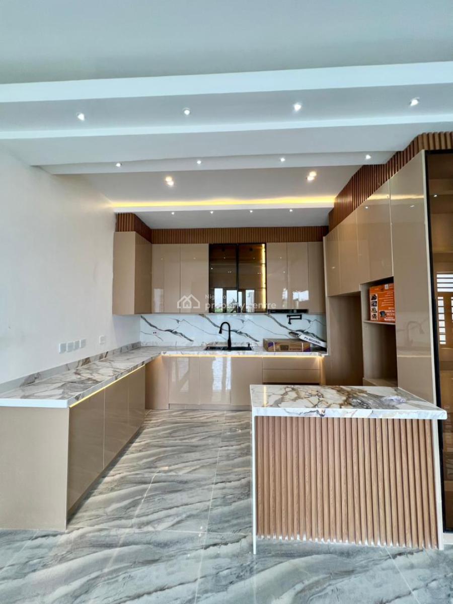 Luxury 2 Bedroom Apartment, Osapa, Lekki, Lagos, Flat / Apartment for Sale