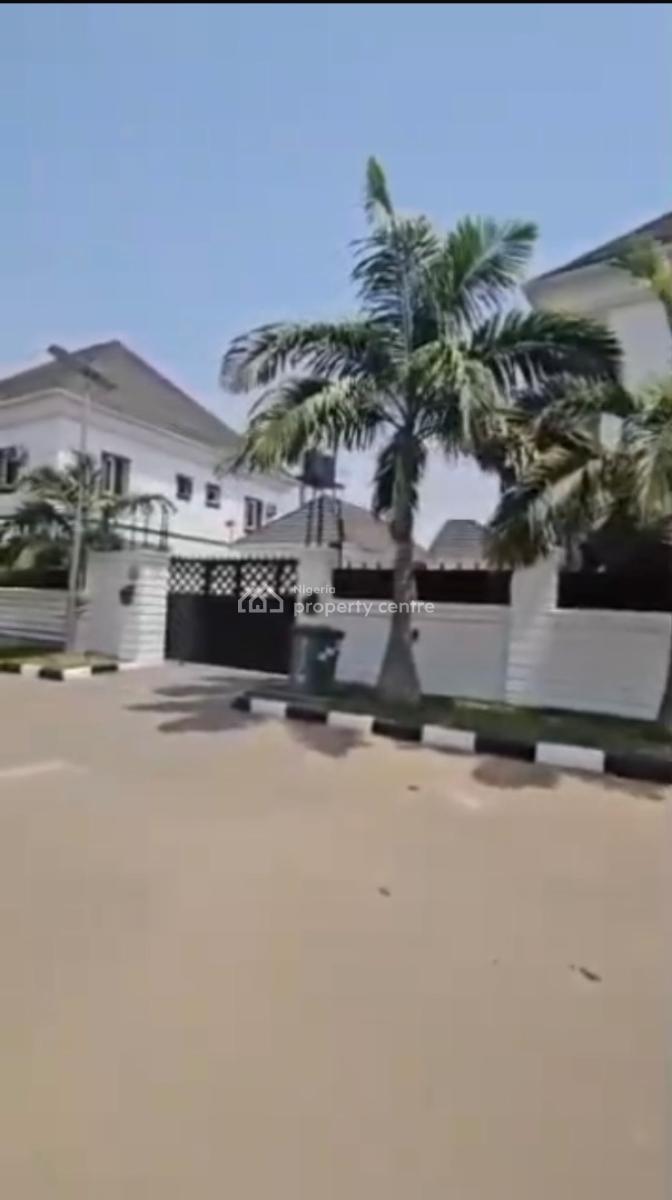 Fully Furnished 5 Bedroom Detached Duplex with 2 Self-contain Bqs, Gwarinpa, Abuja, Detached Duplex for Sale