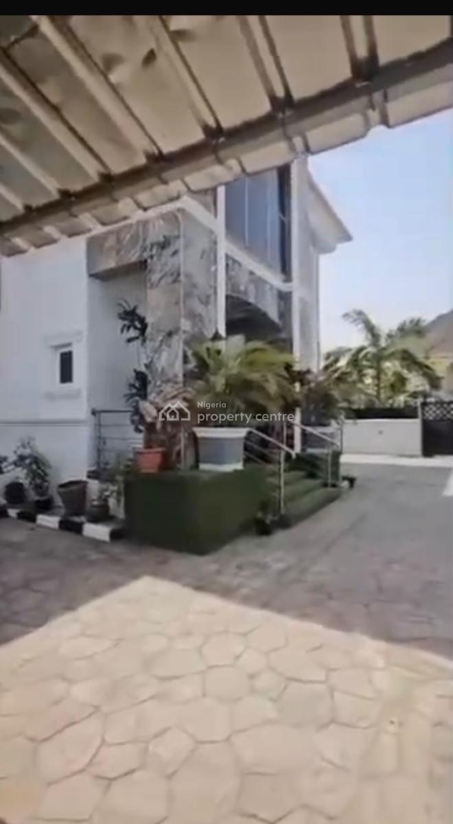 Fully Furnished 5 Bedroom Detached Duplex with 2 Self-contain Bqs, Gwarinpa, Abuja, Detached Duplex for Sale