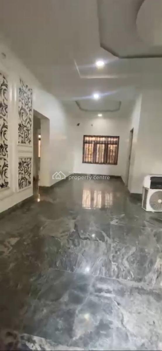 a Neatly Built Spacious 2-bedroom Flat, Jahi By Gilmore. ( Video of The Apartment Is Attached), Jahi, Abuja, Flat / Apartment for Rent