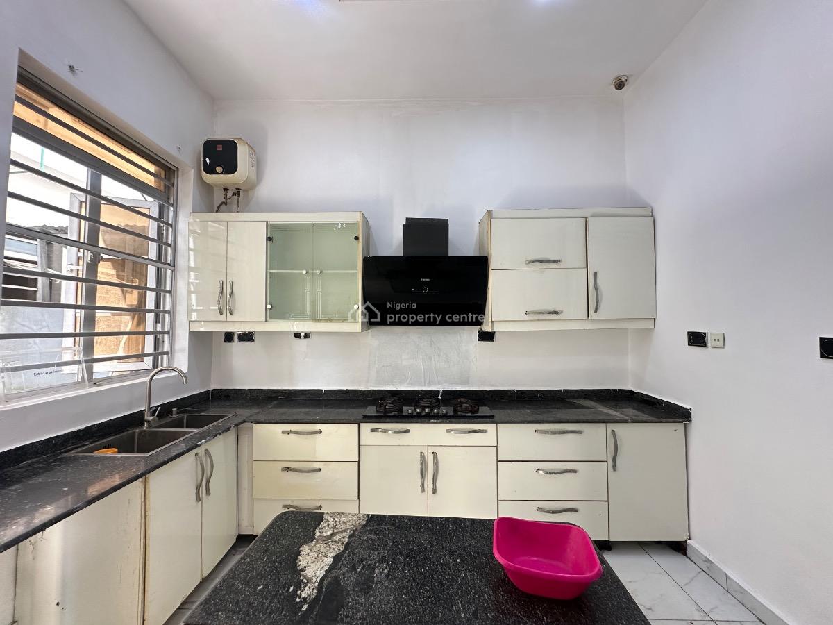 Lovely & Amazing 4 Bedroom Semi-detached Duplex with Bq, Chevy View, Lekki, Lagos, Semi-detached Duplex for Rent