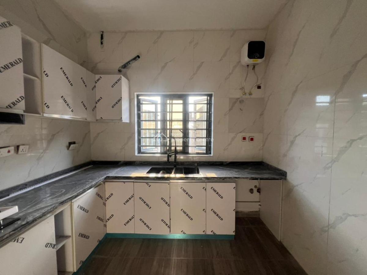 3 Bedrooms Terrace Duplex, Ologolo, Lekki, Lagos, Terraced Duplex for Rent