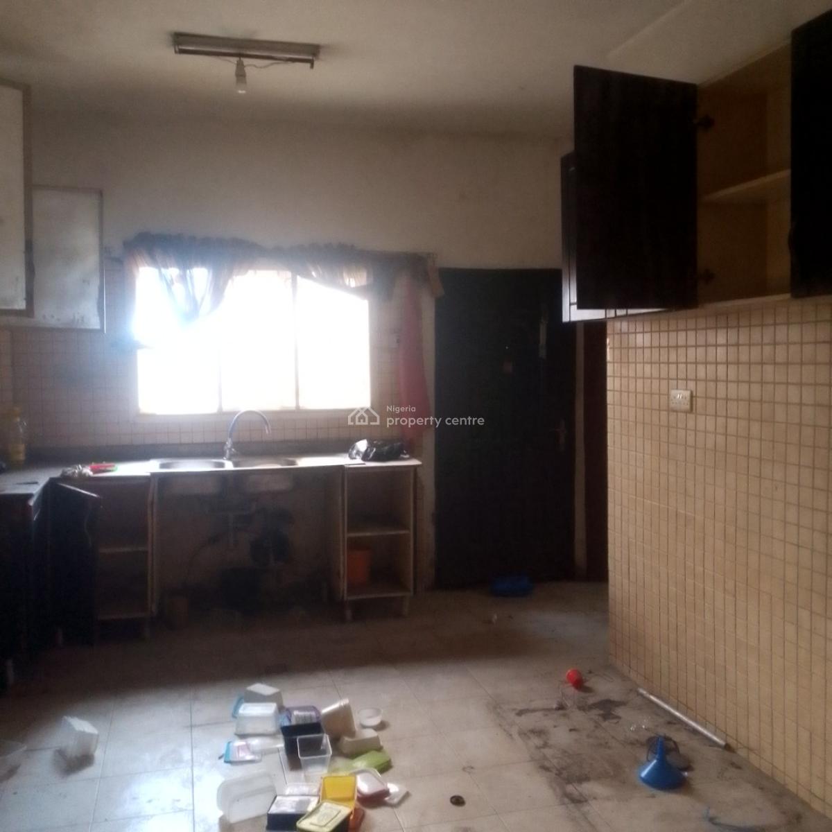 Very Decent 4bedroom Terrace House at Maryland, Maryland Lagos, Maryland, Lagos, Terraced Duplex for Rent