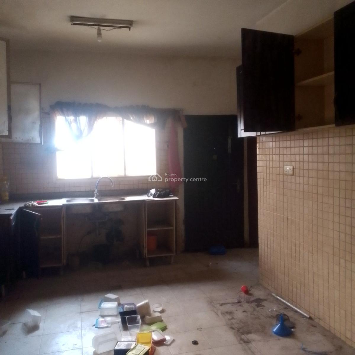 Very Decent 4bedroom Terrace House at Maryland, Maryland Lagos, Maryland, Lagos, Terraced Duplex for Rent