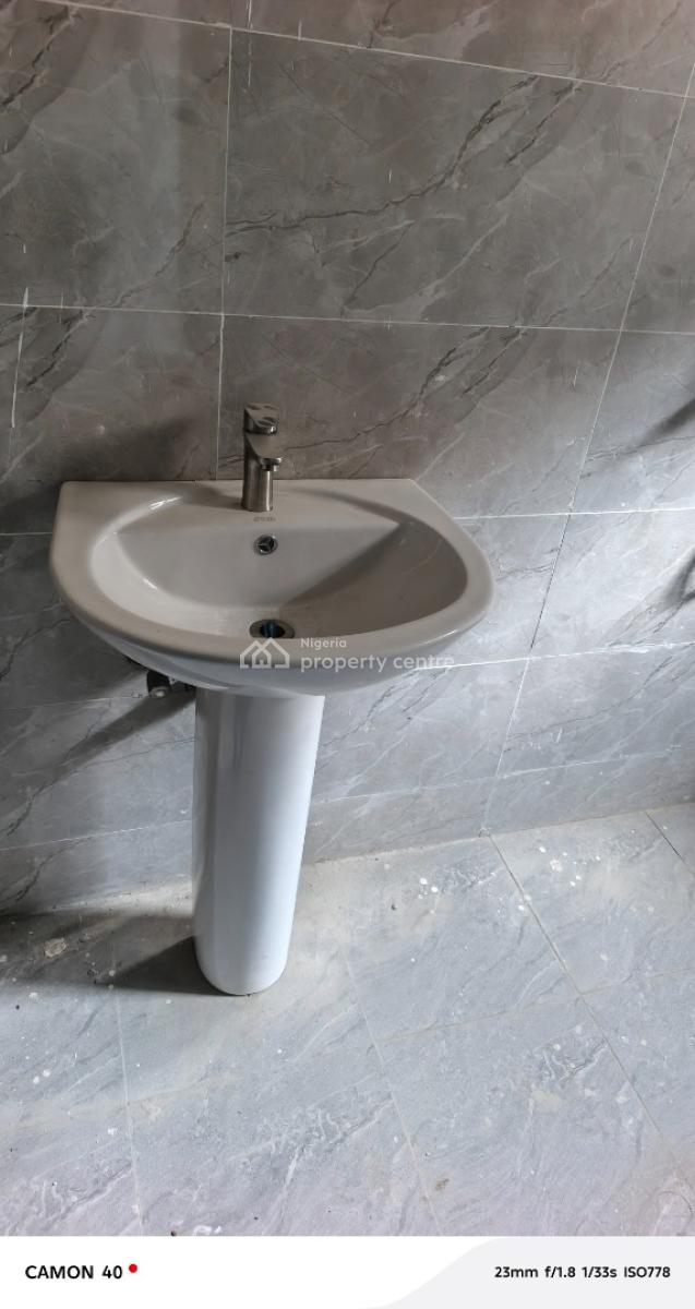 Brand New 2 Bedroom Flat, Idu Inside and Estate, Idu Industrial, Abuja, Flat / Apartment for Rent